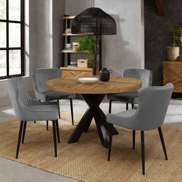 Casa Eclipse Round Dining Table