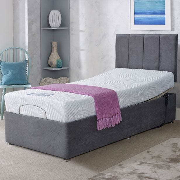 Casa Hatton Strutted Headboard, Small Double